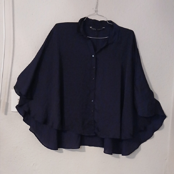 Zara Blue Boxy Tunic with Flutter Sleeves and Mandarin Collar - Picture 1 of 7